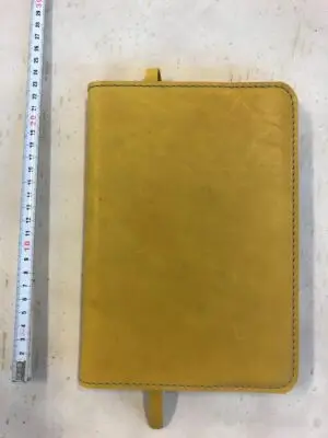 Notebook geel